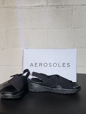AEROSOLES Men’s Black Cross-Band Slingback Sandals